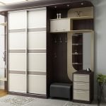 Dulap modular pe hol