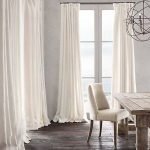 Material textil alb pentru hol