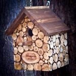 Acoperișul Brown Birdhouse