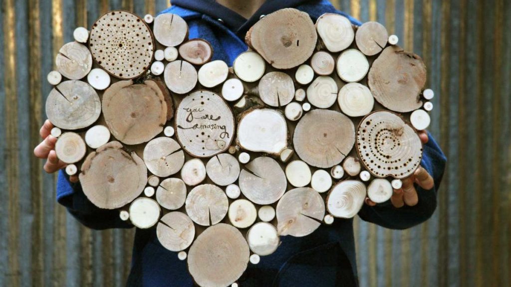 Artisanat à partir de coupes de bois