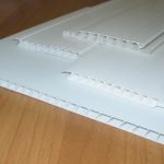 Biely PVC panel